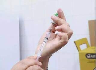 Vacina contra a covid-19. (Foto: Arquivo/Campo Grande News)
