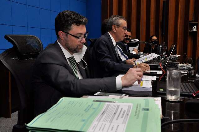 Em segunda discuss&atilde;o, Assembleia aprova or&ccedil;amento de 2022