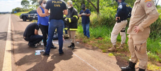 Homem morre atropelado por ônibus que fazia transporte de trabalhadores Homem morre atropelado por ônibus que fazia transporte de trabalhadores