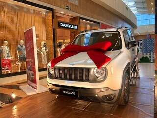 Carro de alto padrão é sorteado como prêmio de Natal do Norte Sul Plaza. (Foto: Leehay Diniz)