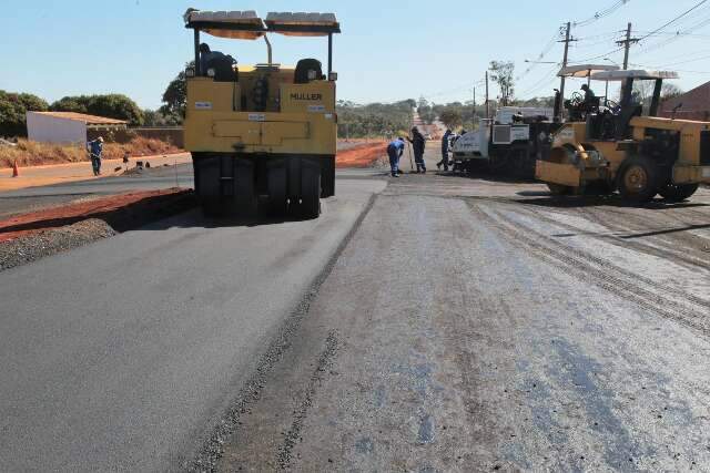 Prefeitura abre licita&ccedil;&atilde;o para obra de drenagem e asfalto no Jardim Tarum&atilde;