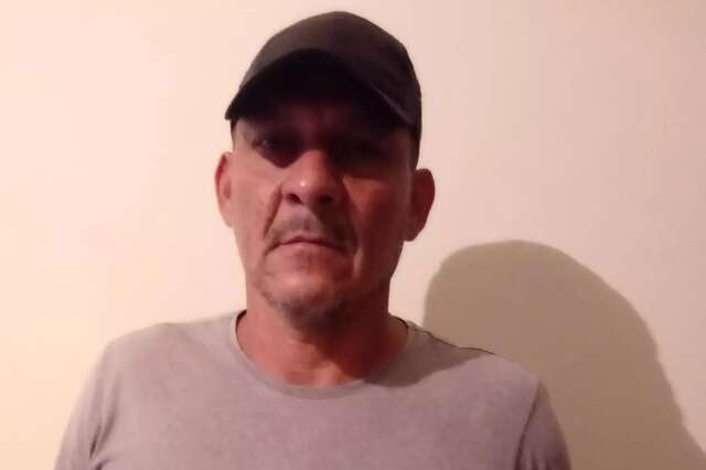 Militar &eacute; preso por matar a m&atilde;e e esfaquear irm&atilde;o