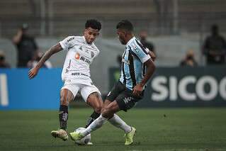 Mesmo com 4 a 3 sobre o Atl&eacute;tico-MG, Gr&ecirc;mio &eacute; rebaixado &agrave; S&eacute;rie B