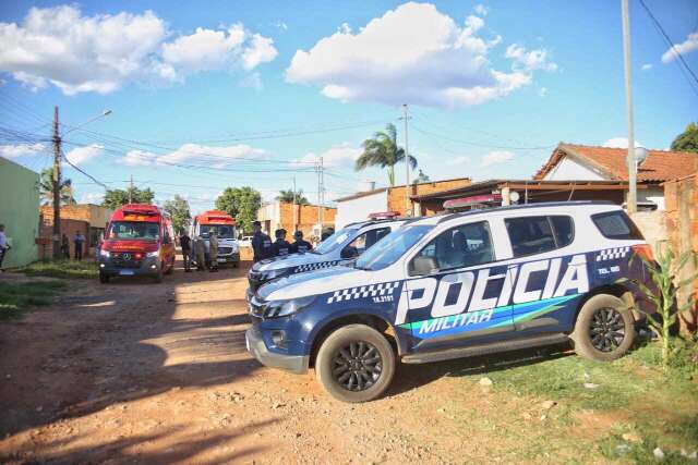 Pol&iacute;cia identifica e busca suspeito de matar rapaz com 10 facadas no Tijuca