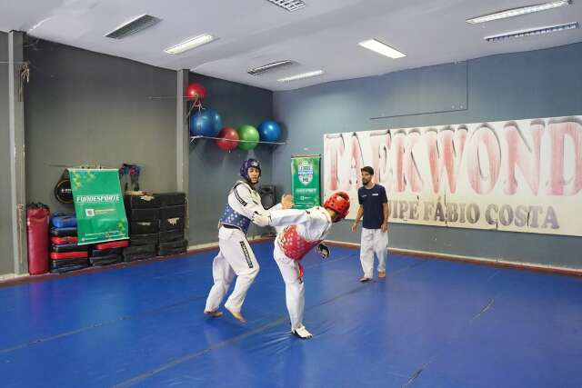 Atletas do taekwondo disputam campeonato estadual na Capital 