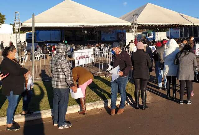 Ponta Por&atilde; realiza Dia D de vacina&ccedil;&atilde;o contra covid-19