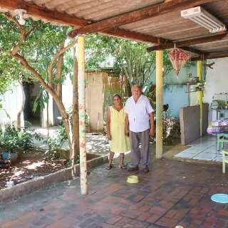Duas cozinhas e jardim salvaram o amor de Raivito e Maria após 40 anos