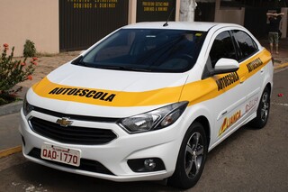 Autoescola Aliança vista de frente. (Foto: Paulo Francis)