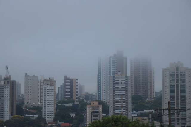 Tempo continua inst&aacute;vel, com c&eacute;u nublado e previs&atilde;o de chuva em todo Estado