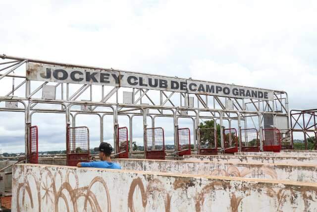Treinadores de cavalos pedem a posse do Jockey Club