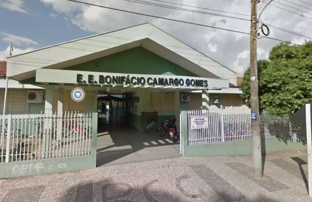 Ap&oacute;s criticar agroneg&oacute;cio em aula, professora de Geografia &eacute; coagida em MS