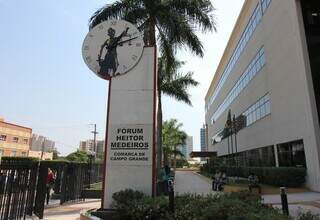 Fachada do Fórum Heitor Medeiros em Campo Grande (Foto: Arquivo)