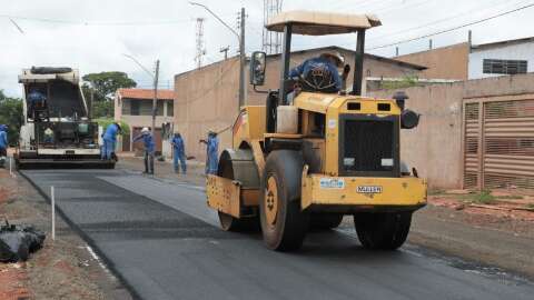 Para concluir asfalto no Nova Lima, prefeitura tem três frentes de obras