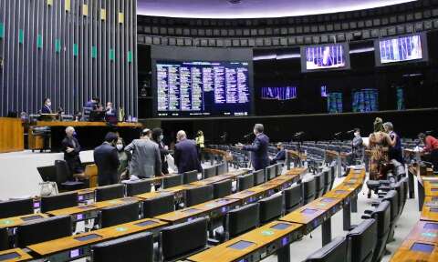 Congresso derruba veto a “fundão” eleitoral de R$ 5,7 bilhões