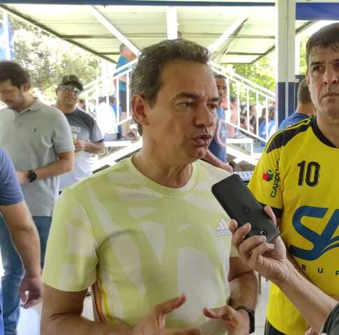 Prefeito elogia &quot;democratiza&ccedil;&atilde;o&quot; de R&aacute;dio Clube e pede cuidados com a pandemia