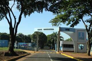 Entrada da Cidade Universitária, em Campo Grande (Foto: Kisiê Ainoã | Arquivo)
