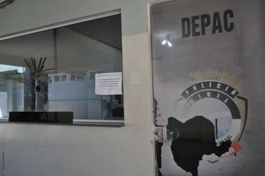 Depois de matar jovem a facadas, foragido &eacute; ferido com cinco tiros por vingan&ccedil;a 