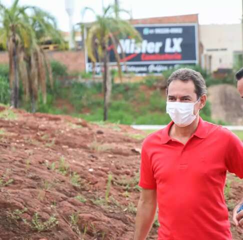 Prefeito diz que a cidade est&aacute; preparada para chegada da nova variante &Ocirc;micron 