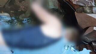 Jovem de 18 anos &eacute; encontrado morto em c&oacute;rrego com ferimentos na cabe&ccedil;a