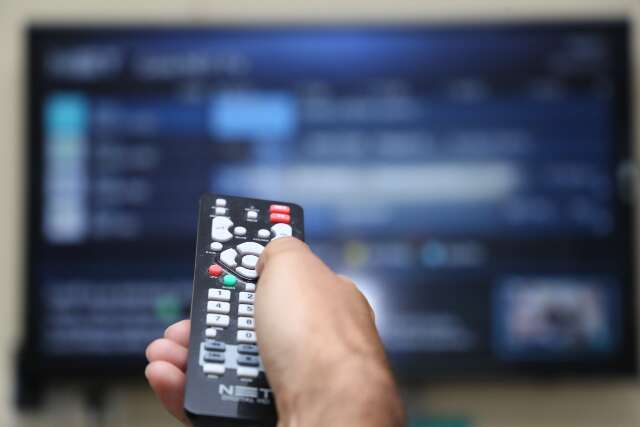 Assinatura de TV paga cai 19% no ano em MS, aponta a Anatel