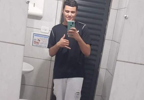 Corpo de jovem que se afogou &eacute; achado a 70 metros das margens de balne&aacute;rio