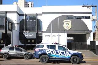 Carro &eacute; recuperado horas depois de ser roubado no Centro