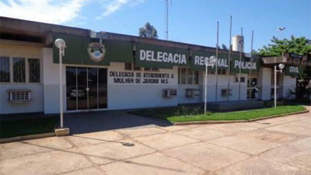 T&eacute;cnica descobre que foto e telefone s&atilde;o usados em an&uacute;ncios sexuais