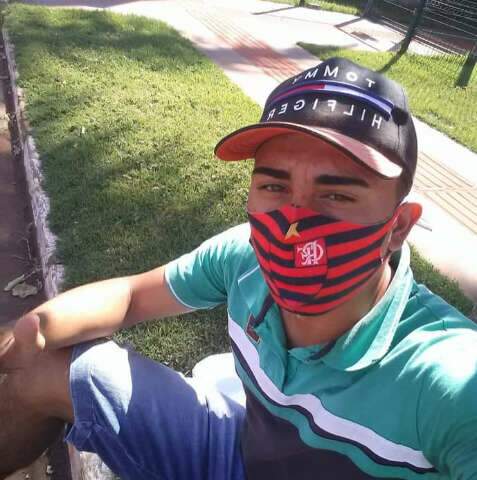 Jovem quebra ossos do rosto ap&oacute;s cair de bicicleta e morre na Santa Casa