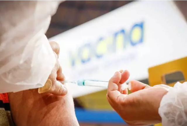 Somente o drive-trhu da UCDB vacina contra a covid-19 neste domingo 