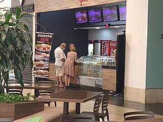 Acabou a ceia? Saiba onde almo&ccedil;ar neste feriado em Campo Grande 