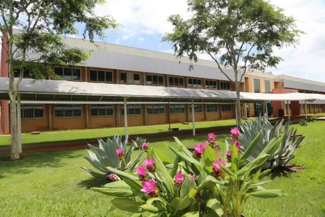 Concurso com sal&aacute;rios de at&eacute; R$ 4,1 mil encerra inscri&ccedil;&otilde;es na segunda-feira