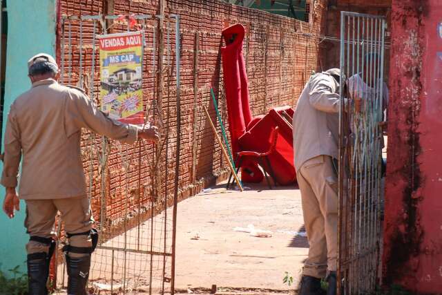 Mulher de 200 quilos passa mal e &eacute; socorrida por 10 homens no Aero Rancho