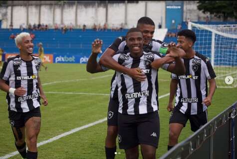 Botafogo estreia com vitória na Copinha e lidera Grupo 14