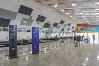 Saguão do Aeroporto Internacional de Campo Grande. (Foto: Marcos Maluf/Arquivo)