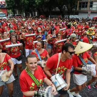 Rio de Janeiro cancela Carnaval de rua de 2022