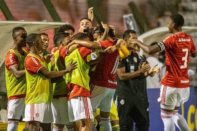 Atual campe&atilde;o, Inter larga com vit&oacute;ria na Copa S&atilde;o Paulo