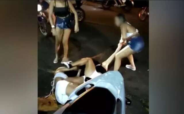 Aut&oacute;dromo tinha seguran&ccedil;as e p&uacute;blico era revistado, diz diretor sobre briga 