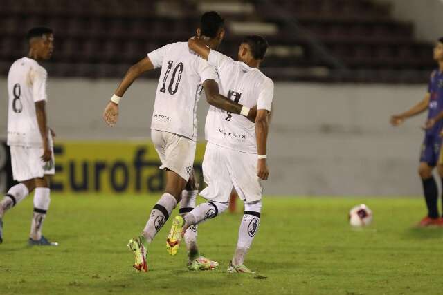 Santos vence 2&ordm; jogo e garante acesso &agrave; pr&oacute;xima fase da Copinha