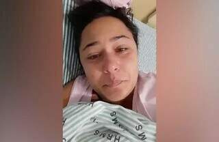 Desesperada, Natália fez um vídeo do hospital e encaminhou para a redação. (Foto: Reprodução / vídeo)