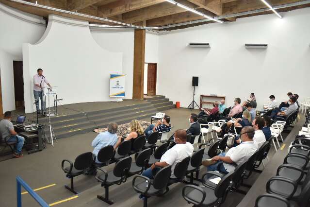 Em 1&ordf; reuni&atilde;o, comiss&atilde;o para reajuste de passe admite subs&iacute;dio para gratuidade