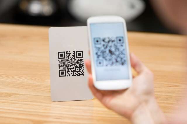 Em restaurantes, voc&ecirc; prefere card&aacute;pio QR Code ou f&iacute;sico?