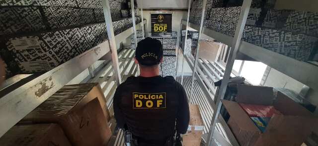 Cargas de narguil&eacute; e cigarros avaliadas em R$ 245 mil s&atilde;o apreendidas na MS-164