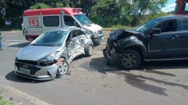 Motorista de MS fica em estado grave depois de sofrer acidente no Paran&aacute; 