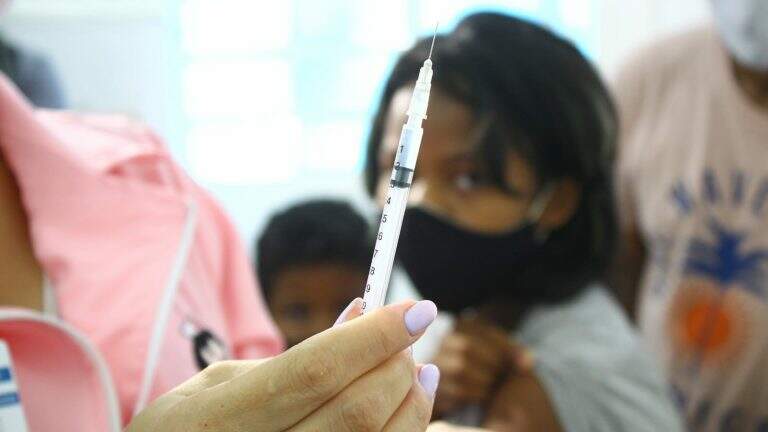 Capital abre vacinação contra covid para crianças de 10 anos nascidas até julho