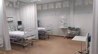 Leitos de terapia intensiva no Hospital Regional de MS. (Foto: Divulgação)