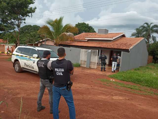 Procurado por for&ccedil;a-tarefa da pol&iacute;cia, homem &eacute; morto enquanto tentava fugir