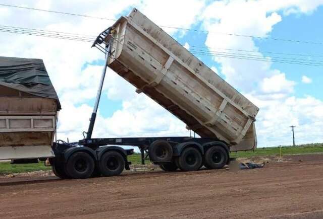 Homem morre eletrocutado enquanto descarregava caminh&atilde;o de gr&atilde;os