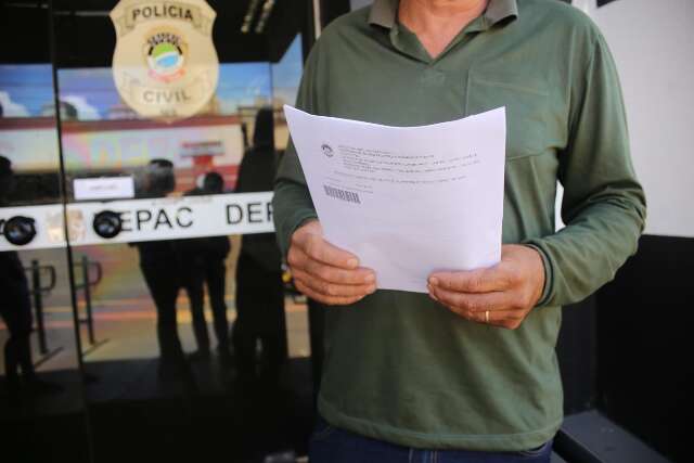 Pai quer pedir interdi&ccedil;&atilde;o ap&oacute;s filha surtar e tentar matar motorista 
