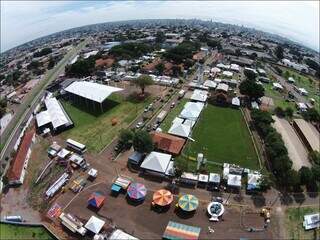 Imagem aérea do Parque de Exposições Laucídio Coelho, em Campo Grande. (Foto: Divulgação/Acrissul)