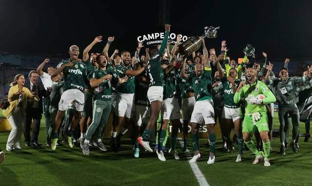 Palmeiras &eacute; eleito o melhor do mundo, t&iacute;tulo in&eacute;dito para o Pa&iacute;s